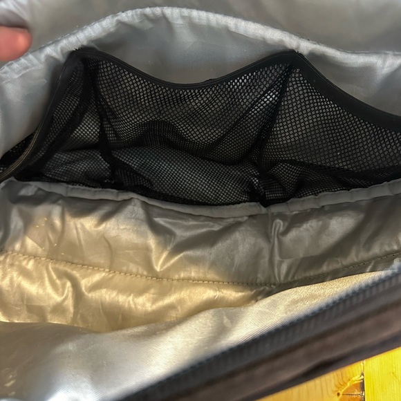 SkipHop Insulated Stroller Organizer, Side Sling Stroller Saddle Bag, Black - Picture 4 of 8